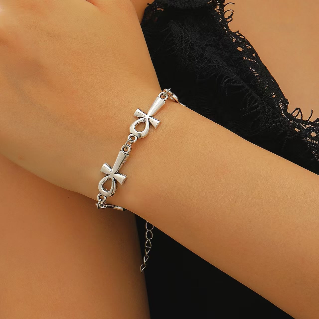 Wholesale Gothic Cross Men' s Alloy Bracelet